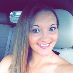 Meet your Posher, Brandie